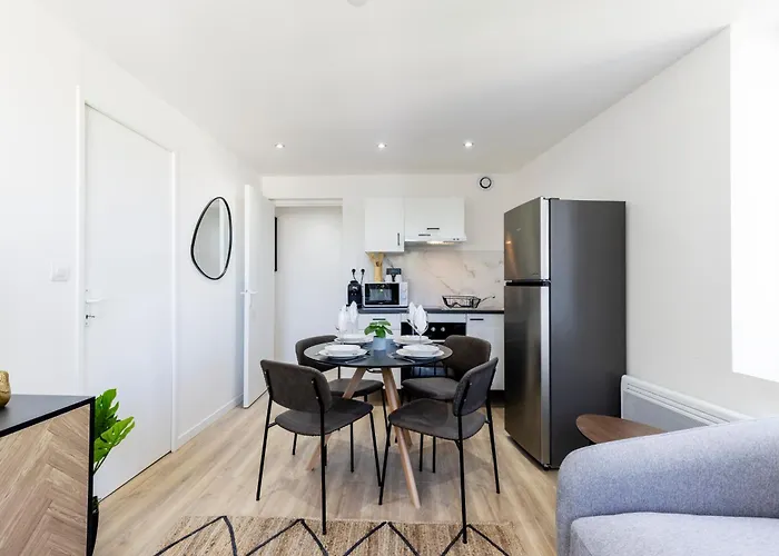 Le Cocon - Parking Prive Apartmán *